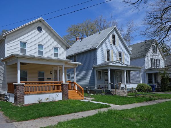 Cost of Aluminum Siding Replacement in Lincoln
